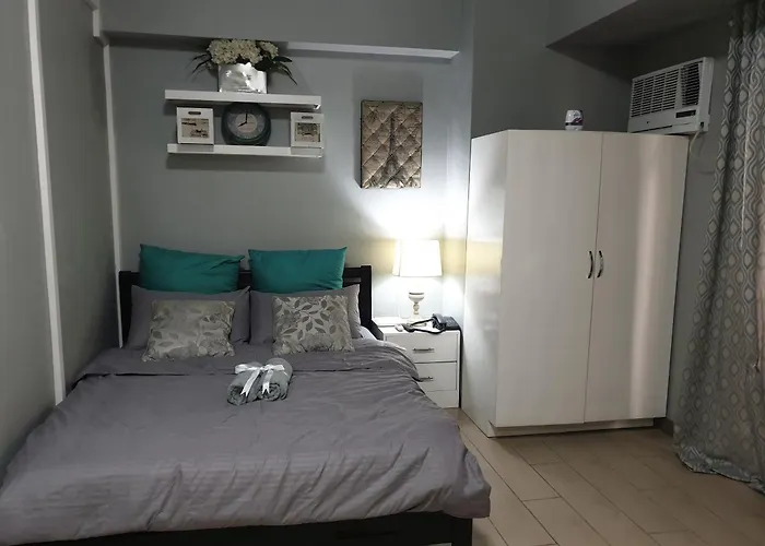 Venice Apartments In Mckinley Hill Bgc Taguig With Netflix And Wifi